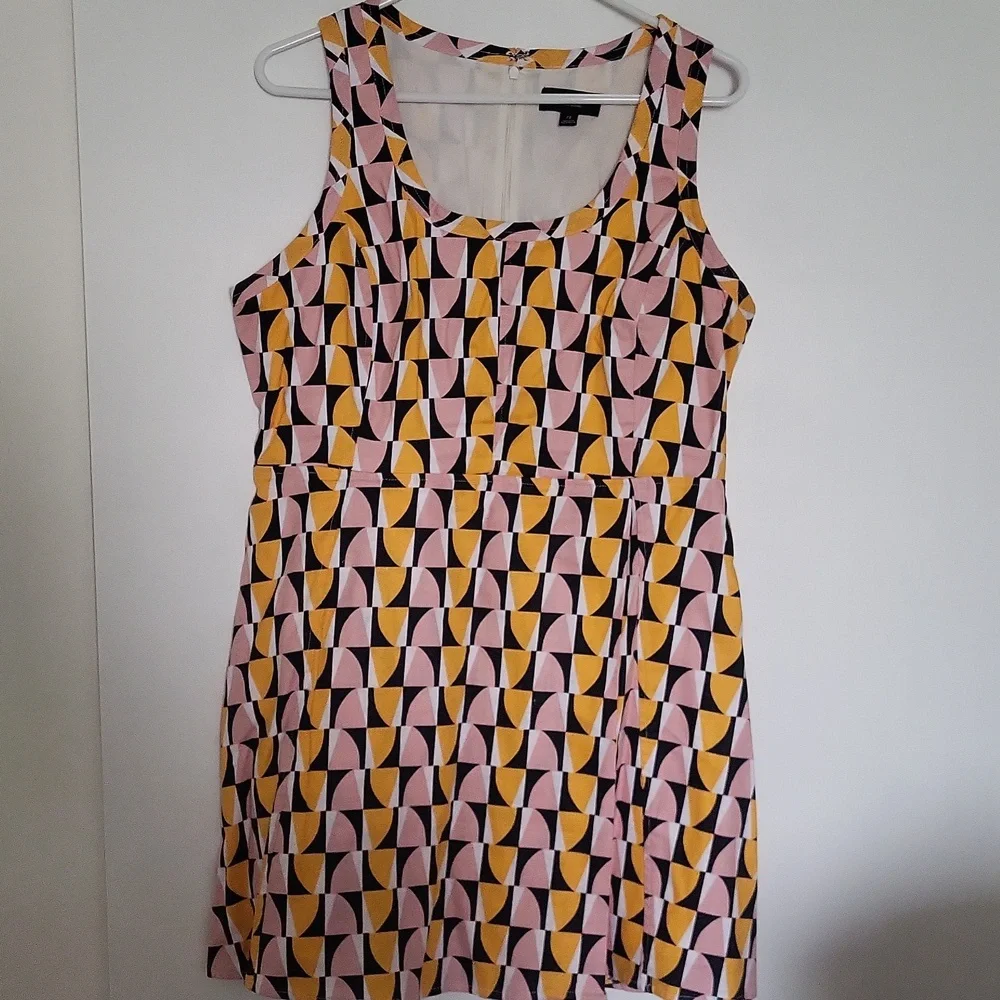 Banana Republic Geometric Mini Dress Size 12 - Picture 1 of 3